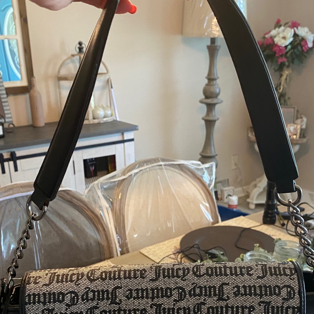 Juicy Couture Monogram Black and Grey Shoulder Bag - Picture 5 of 11